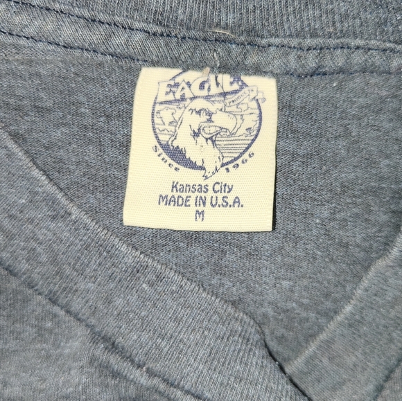 Eagle Kansas City T-Shirt Vintage Size M Single Stitch Made in US Blue Wolf 90s - Picture 8 of 9